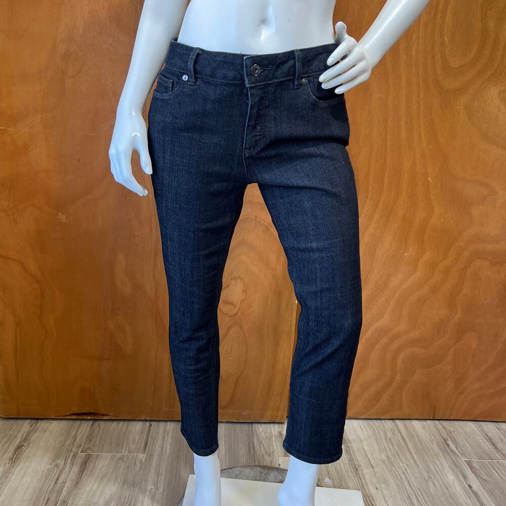 Liz Claiborne Womens  Mid Rise Straight Leg Black Jean Size 6P